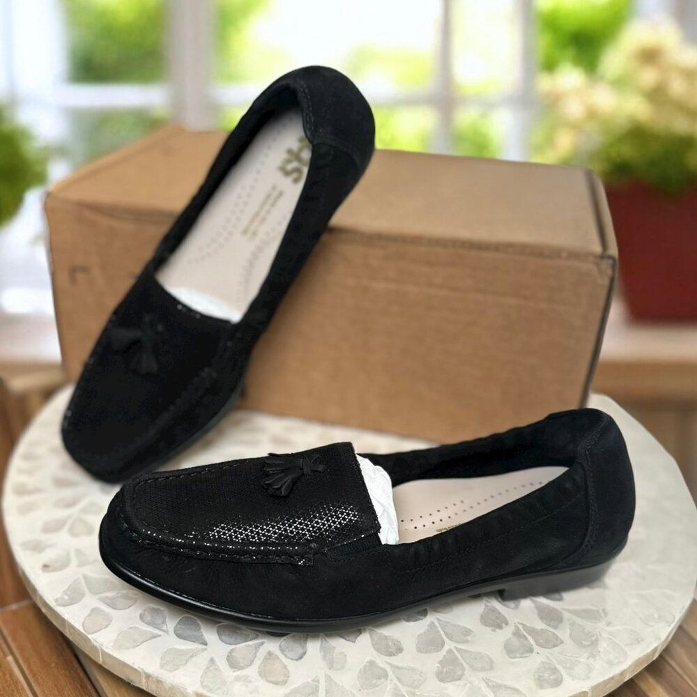 SAS Hope Slip-On Loafer Textured Black Leather Women’s 8 Comfort Tassel Moccasin